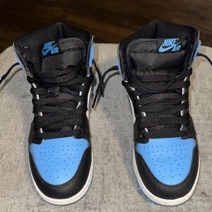 Nike Kids' Black and Blue Air Sneakers